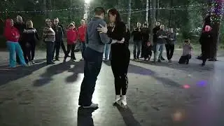 Павел Собирай и Даша Елизарова. Танго нуэво импровизация. Озёрна'19.