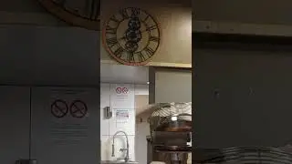Pizza Pili Nice 2023 Процесс приготовления пиццы  