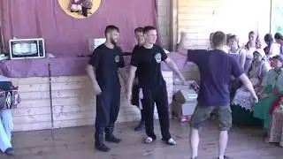 Бузники и клуб "Основа" из г. Череповец. Русский пляс. Буза.