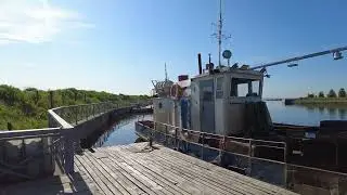 Walking Tour in the village of Osinovets - Walk along the shore Lake Ladoga, St. Petersburg, Russia