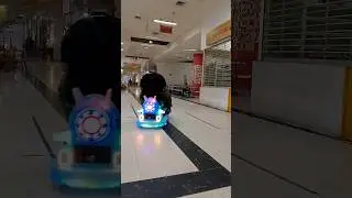 bapak² naik mobilan di mall!!??🤣🤣🤣