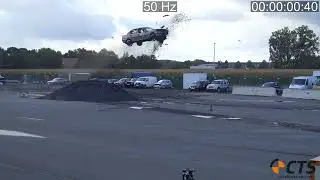 Highspeed Crashtest: Opel Vectra vs. Gravel wall over 100 km/h; Car shoots 50 meters through the air