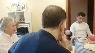 Валентина Афанасьевна Ермакова и К празднуют вручение диплома Виталию Ч., продолжение 2