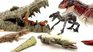 Dinosaurs are Dangerous! Jurassic World2 Fallen Kingdom throw a Bomb to Giant Crocodile And Win!