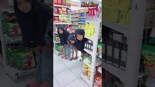 AZKA YANG BAYAR TAPI SNACKNYA DI HABISIN TEMAN TEMAN😅🙏 #trending #comedy #funny #ngeshortsbareng