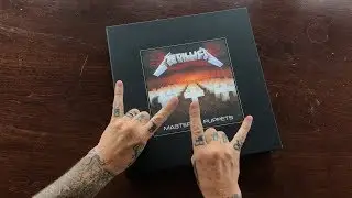 Metallica: Master of Puppets (Deluxe Box Set) Unboxing Video