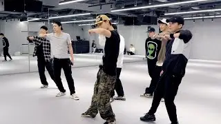 EXO 엑소 Love Shot Dance Practice Behind