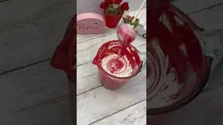 How To Achieve A Marbling Effect #valentinesday #valentine #valentineshorts  #strawberries