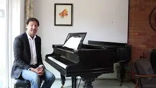 Clip from Adult Piano Beginners OnlinePiano Course - Lesson 20 Circular Motion