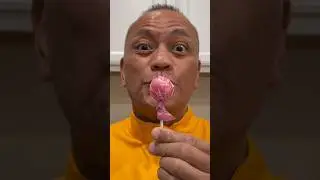 👂 ASMR STARBURST LOLLIPOP FRUIT CHEW INSIDE CANDY STRAWBERRY FLAVOR EATING SOUNDS 👂 