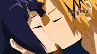 KamiJirou Kiss - Kaminari Denki x Kyoka Jiro