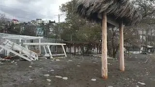 Разрушений много. На пляж Одиссея не пустили. Пляж Касабланка. Лазаревское Сочи. 29 ноября 2023