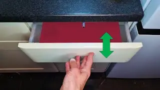 Push to open mechanism for drawers installation