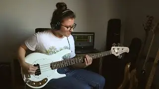 Omar Apollo - Go Away (Bass Cover)