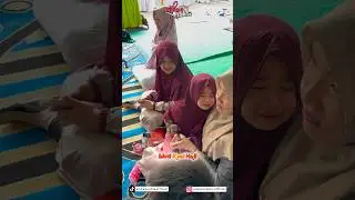 AYESHA NANGIS DI PANGGIL WISUDA HAFIDZOH