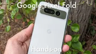 Google Pixel Fold ($1799) hands on: all the Pixel goodness, all the bendy goodness