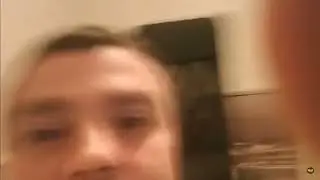 AkTep  кинул тапочка по вебке