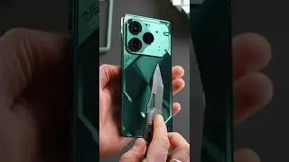 World’s CRAZIEST Phone! 🤯