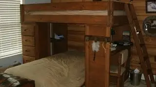 Wooden Bunk Beds With Desk And Drawers