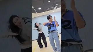 Changbin doing the S-Class challenge with chaeryeong....#straykids #itzy #chaeryeong #chsl