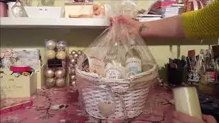 Lets make - A Gift wrapped hamper