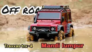 Traxxas trx-4 defender masuk lumpur yang sulit || enter the difficult mud track