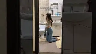 Когда решила помочь ему побриться