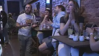 Ravens fans flock to Adams Morgan bar for their NFL kickoff against the Chiefs