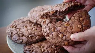 The Best Soft and Chewy Chocolate Chip Cookies Recipe