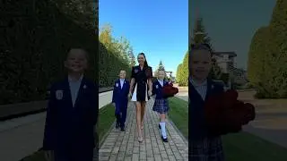 День Знаний! 🥹❤️ эх, как же я СКУЧАЮ по своей ШКОЛЕ! А вы скучаете? 
