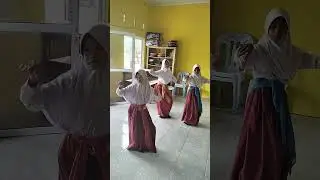 Tari Nusantara - siswa Riau latihan tari janger bali 