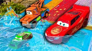 Disney Pixar Cars falling into deep pool, Lightning McQueen, Tow Mater, Mack, Sally, Francesco