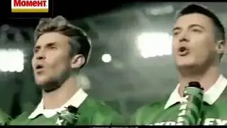 Логотип Момента сразу на двух рекламах