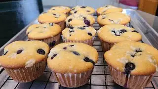 Blueberry Muffins recipe video | Simple and quick breakfast item