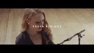 Freya Ridings - Blackout (Live at Hackney Round Chapel)