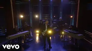 FINNEAS - Lotus Eater (Live From The Tonight Show With Jimmy Fallon/2024)