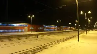 Bombardier bilevel rail car passage