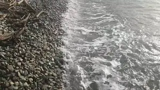 Расслабляющий шум моря с камешками
