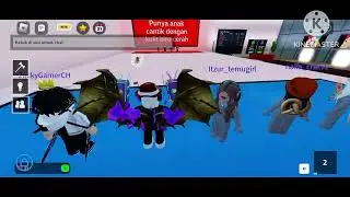 Roblox choose side - game Roblox dimana kita di suruh memilih antara tim merah atau tim biru