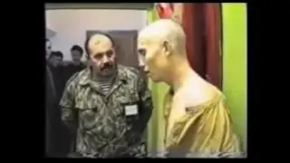 КИНО КАК сотрудники ФСИНа ЛОМАЮТ Людей  НА ЗОНЕ    avi
