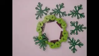 LEGO Ornament Wreath Build