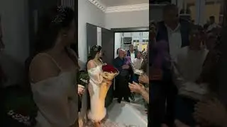 BUKETİM HAYIRLI OLSUN ÖMÜR BOYU MUTLU OLUN