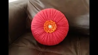 How to make a deco pillow with recycled T-shirt - Easy method