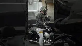 Как включить ЗАДНЮЮ СКОРОСТЬ на Harley-Davidson? #байкеры #байкер #мотоцикл