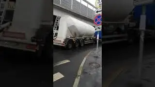 Муковоз. Грузовик для перевозки сыпучих грузов. Flour truck