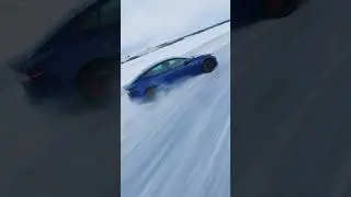 Track Mode on a frozen lake in 🇳🇴