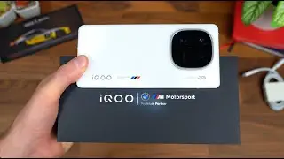 IQOO 12 Unboxing: First Snapdragon 8 Gen 3 Phone!