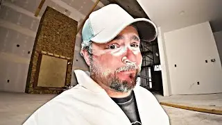 I just LOOOVE Painting 🤪 - Leg Arm's House Build Part 11