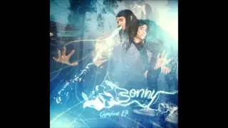 Sonny Moore (Skrillex) - Gypsyhook