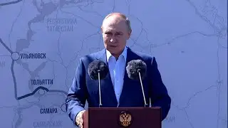 «Без светофоров и пробок!»: Владимир Путин открыл последний участок трассы М-11 Москва – Петербург